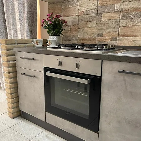 בית נופש The Yellow House *